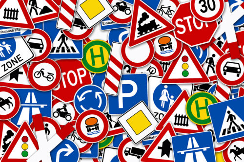 Panneaux de circulation routière, cours théorique, permis de conduire - Auto-Moto École des Ormeaux, Petit-Lancy, Genève